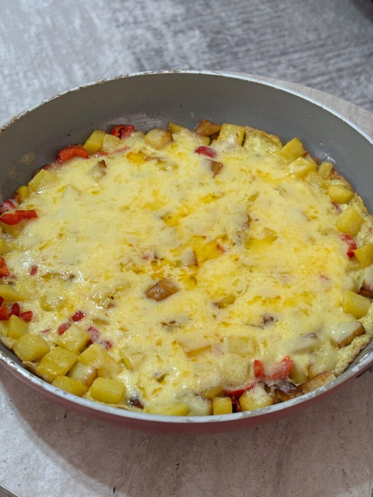 Omelette Kentang Keju